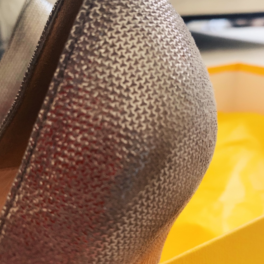 FENDI SHOES - Picture 3 of 6